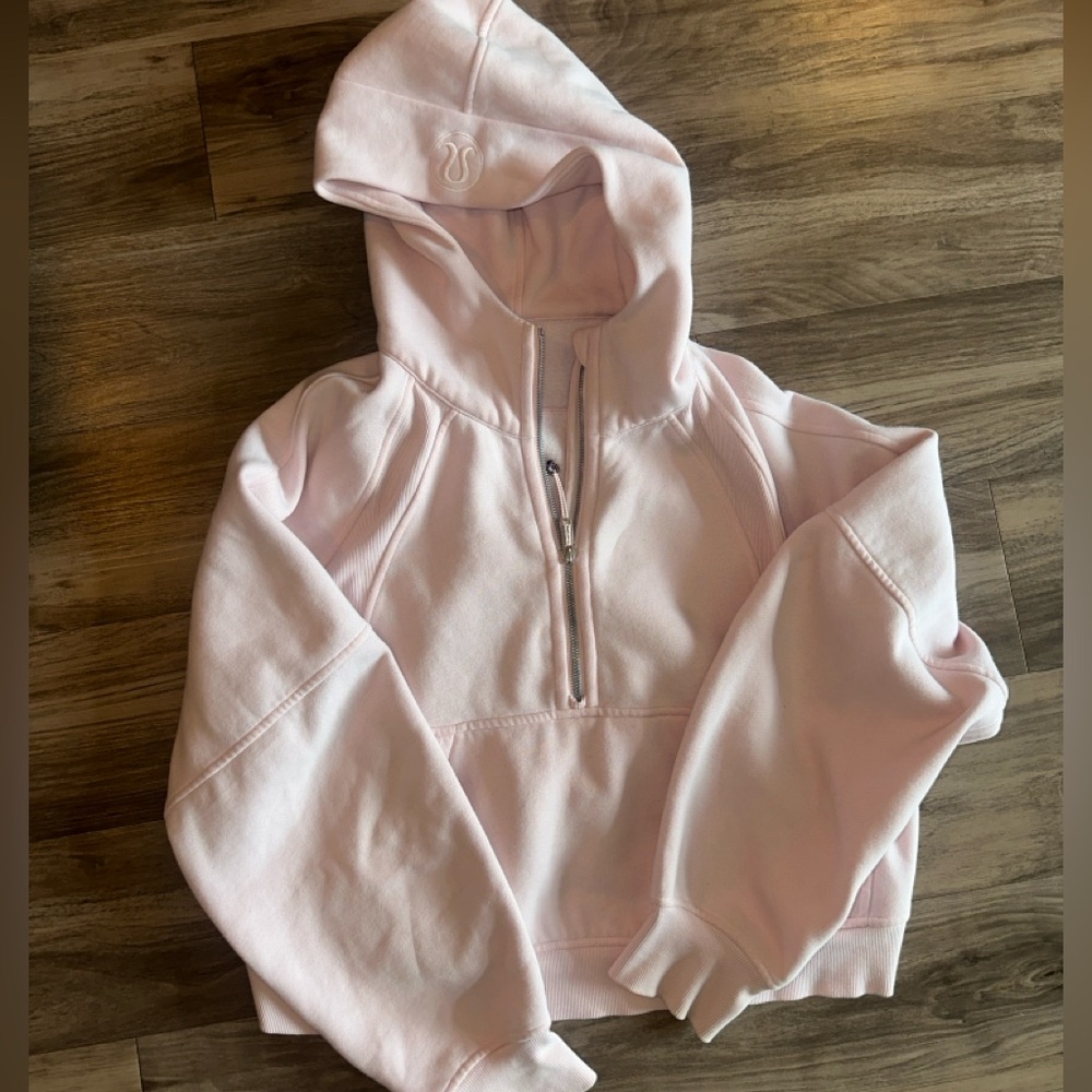 Baby pink cropped scuba hoodie